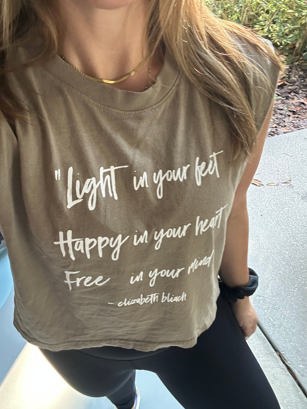 Muscle Tee - Brown